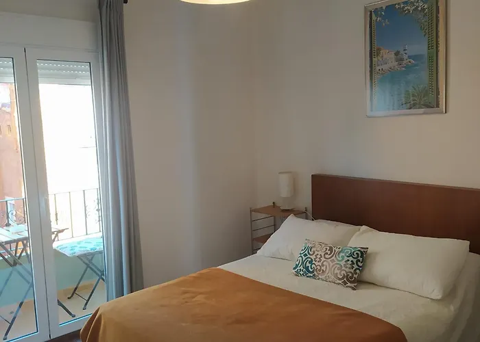 Luminoso Apartamento * La Marina De Valencia